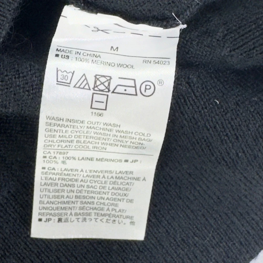 Banana Republic Womens Merino Wool V-Neck Sweater Navy Black M 593245-02